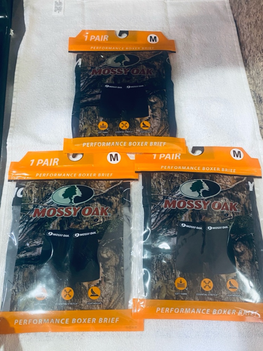 3 pair of size medium boxer briefs